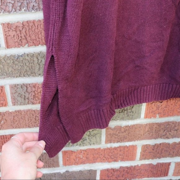 Halston Heritage Maroon Turtleneck Sweater - Picture 4 of 5